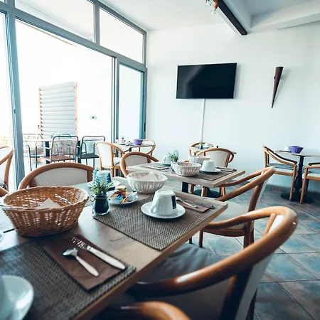 Marina D'oro Macinaggio