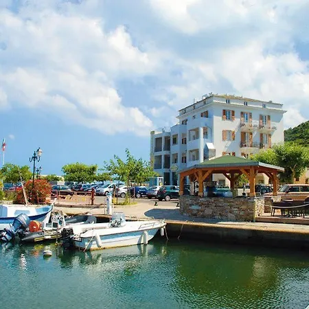 Marina D'oro