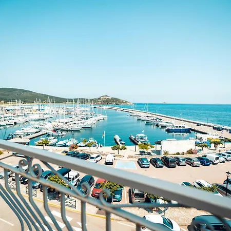 Marina D'oro Macinaggio (Corsica)