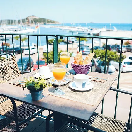 Hotel Marina D'oro Macinaggio (Corsica)