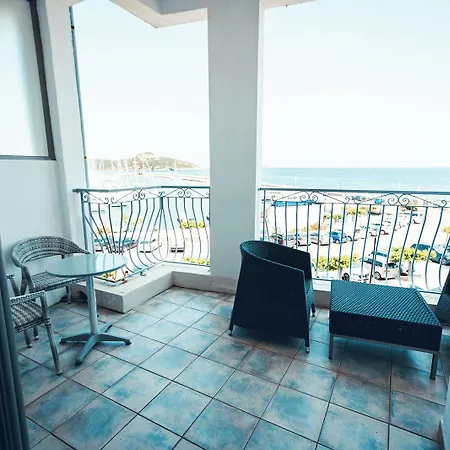 Marina D'oro Hotel 3*