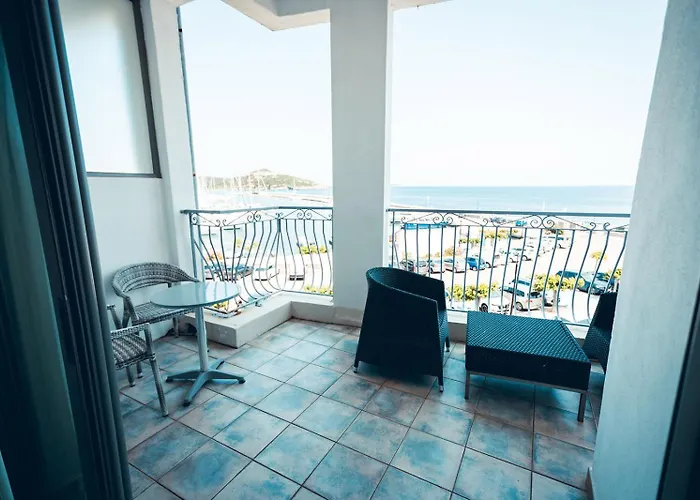 Marina D'oro Hotel