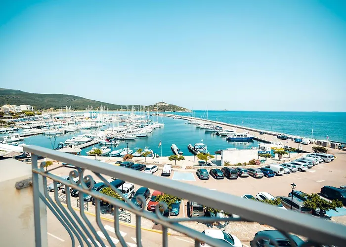Marina D'oro Macinaggio (Corsica)