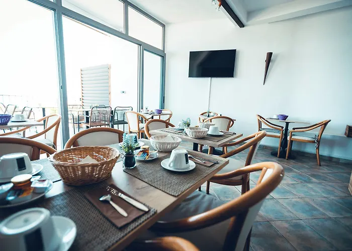 Marina D'oro Otel 3*