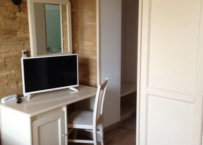 Marina D'oro Hotel Macinaggio (Corsica)